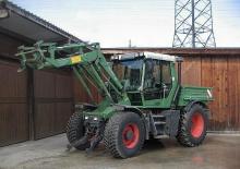 Komunální traktory Fendt XYLON 524