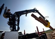 Lesnické jeřáby Loglift F 251SL