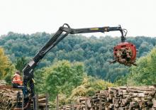Lesnické jeřáby Jonsered J 1620Z 80