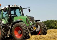 Lisy na hranolové balíky + Lisy na obří balíky Fendt 12130 SE
