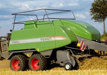 Lisy na hranolové balíky + Lisy na obří balíky Fendt 12130 ST