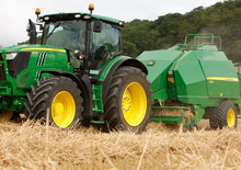Lisy na hranolové balíky + Lisy na obří balíky John Deere 1424