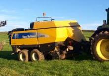 Lisy na hranolové balíky + Lisy na obří balíky New Holland B 930 ASY