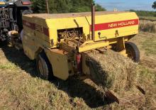 Lisy na hranolové balíky + Lisy na obří balíky New Holland B 940 ARY