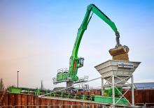 Manipulátory s materiálem Sennebogen 865E H