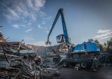 Manipulátory s materiálem Terex-Fuchs MHL390 F