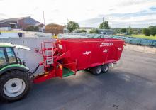 Míchačky krmiv Trioliet Solomix 3 2700L VLH-B-T