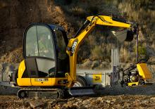 Minirypadla JCB 8018