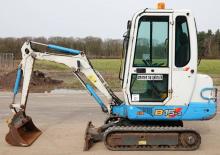 Minirypadla Yanmar B 15 CRE