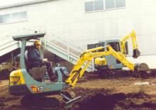 Minirypadla Yanmar B 17
