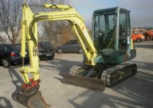 Minirypadla Yanmar B 37 V