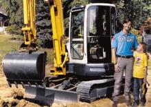 Minirypadla New Holland E26B SR