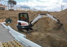 Minirypadla Bobcat E35