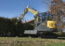 Minirypadla New Holland E57C