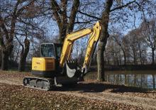 Pásová rypadla New Holland E60C