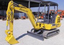Minirypadla New Holland EC25