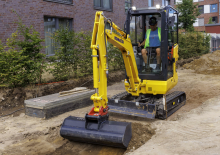 Minirypadla Komatsu PC17R-5