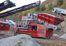 Mobilní čelisťové drtiče Rubble Master MXC-1000