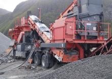 Mobilní čelisťové drtiče Sandvik UH 420
