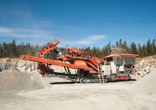 Mobilní čelisťové drtiče Sandvik UH 450 E