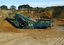 Mobilní třídiče Powerscreen Chieftain 600 Kette