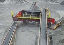 Mobilní třídiče Sandvik UF373