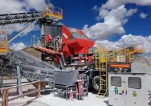 Mobilní třídiče Sandvik UH316