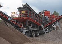 Mobilní třídiče Sandvik UH320E