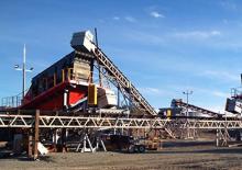Mobilní třídiče Sandvik UH412