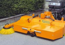 Montované zametače Wiedenmann CombiClean 2600