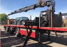 Nakládací jeřáby s pojezdem Hiab 180 R-F1