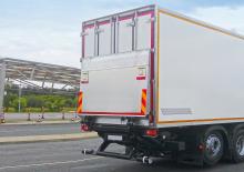 Nakládací plošiny MBB Palfinger MBB C 2500 SK