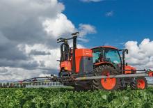 Nesené postřikovače Kubota XMS218 iXflow-E