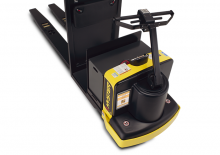 Nízkozdvižné vozíky s plošinou pro řidiče Hyster C80ZHD