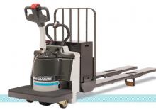 Nízkozdvižné vozíky s plošinou pro řidiče UniCarriers RPX60B