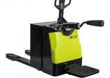 Nízkozdvižné vozíky s plošinou pro řidiče PRAMAC Lifter QX 20 P EVO