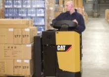 Nízkozdvižné vozíky se sedadlem pro řidiče Caterpillar NPS20N