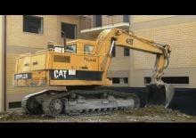Pásová rypadla Caterpillar 215 D LC