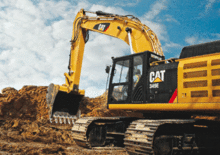 Pásová rypadla Caterpillar 349E L