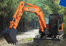 Pásová rypadla Doosan DX 80 R