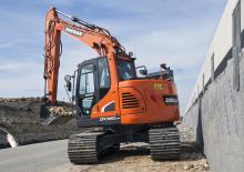 Pásová rypadla Doosan DX140LCR-5