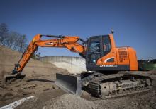 Pásová rypadla Doosan DX225LC-5