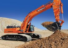 Pásová rypadla Doosan DX530LC-3