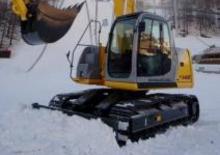 Pásová rypadla New Holland E 145