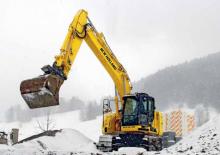 Pásová rypadla New Holland E230C SR LC