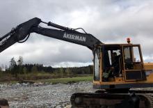 Pásová rypadla Akerman-Volvo EC 130 C