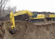 Pásová rypadla New Holland EC450