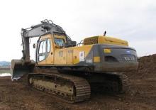 Pásová rypadla Volvo EC460CL