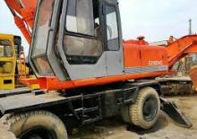 Pásová rypadla Hitachi EX160