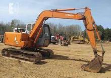 Pásová rypadla Hitachi EX80